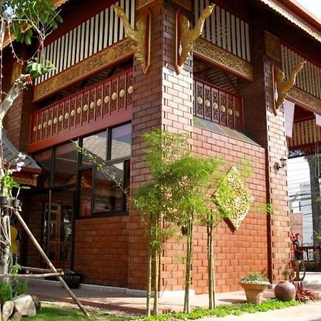 Irawadee Resort Mae Sot Buitenkant foto