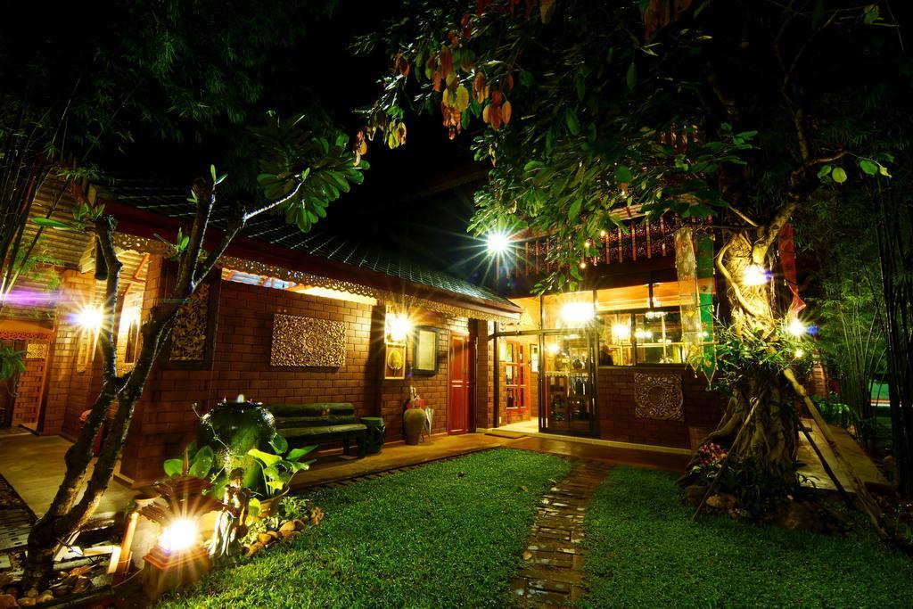 Irawadee Resort Mae Sot Buitenkant foto