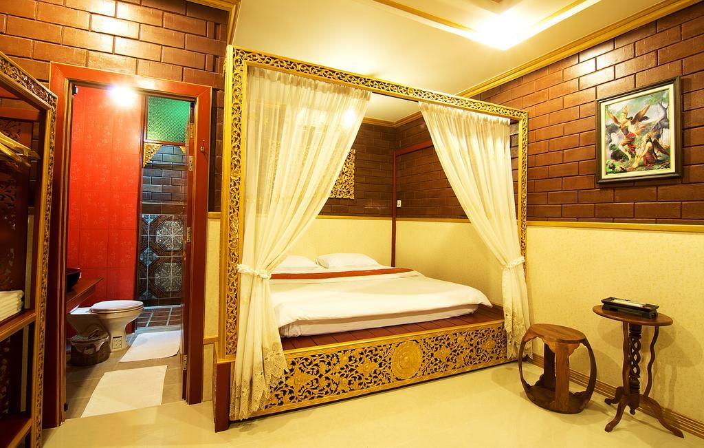 Irawadee Resort Mae Sot Buitenkant foto