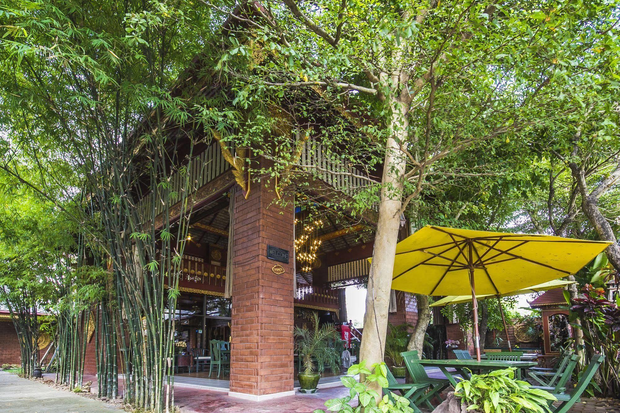 Irawadee Resort Mae Sot Buitenkant foto