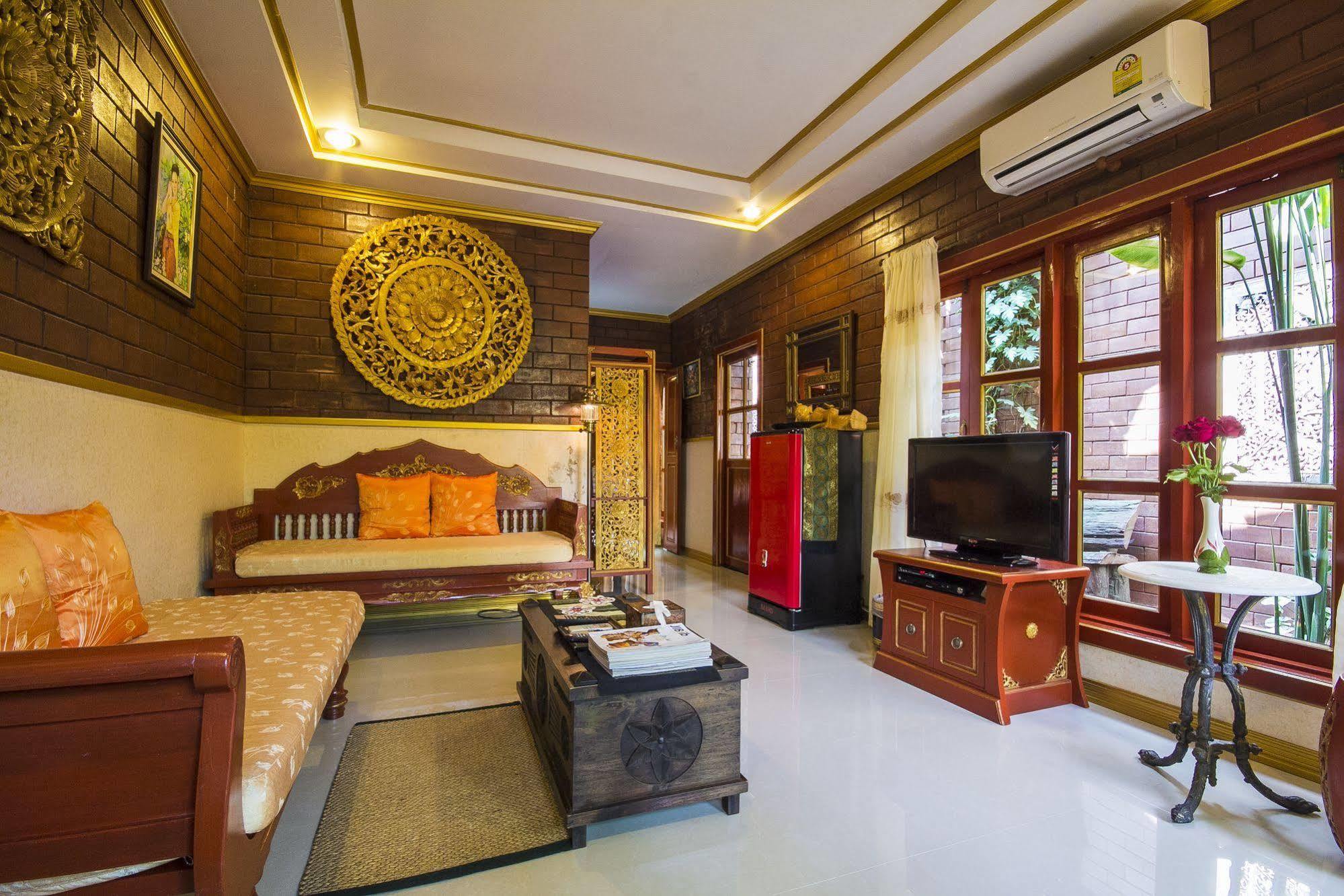Irawadee Resort Mae Sot Buitenkant foto
