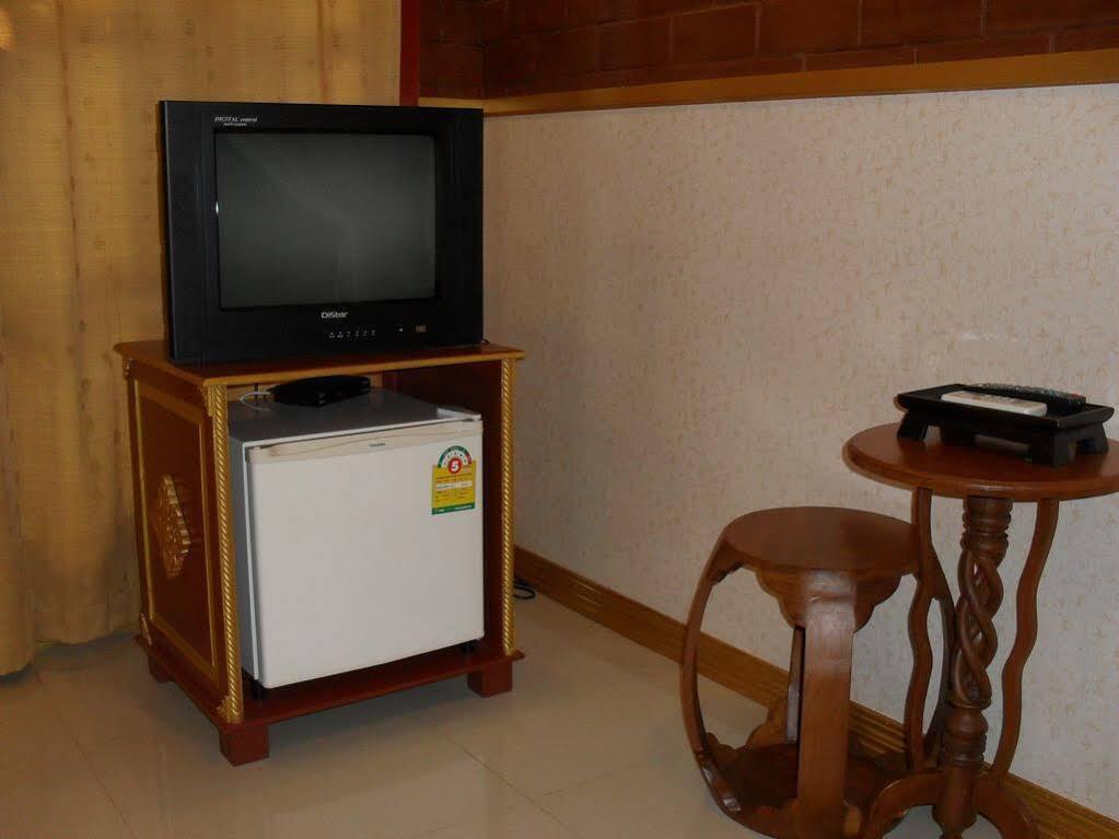 Irawadee Resort Mae Sot Buitenkant foto